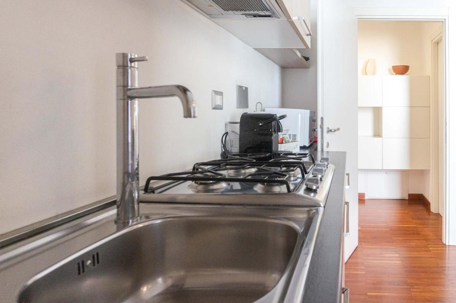 Colosseum Cosy Apartment Close To Metro Rome Exterior photo
